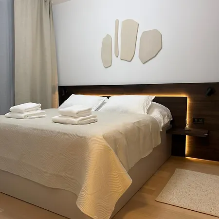 Skypark 24th Lounge Bratislava