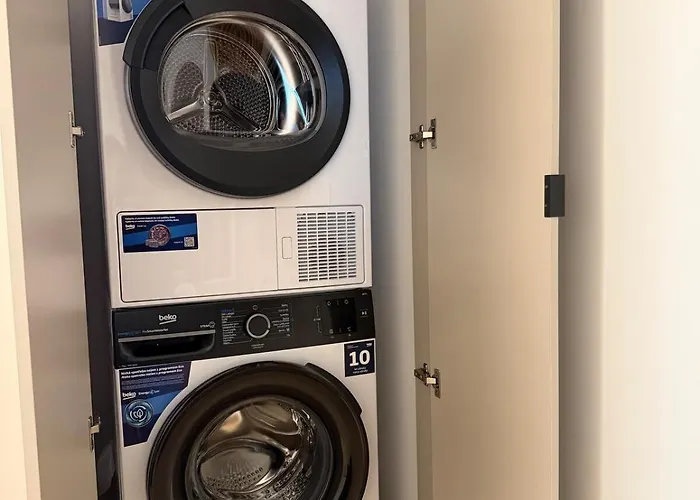 Skypark 24th Lounge * 브라티슬라바